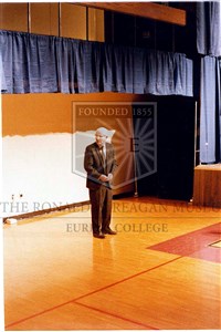 Image description is not available for 1984.080